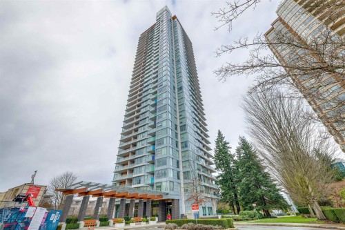 2907-5883 Barker Avenue  Burnaby, BC V5H 0G4