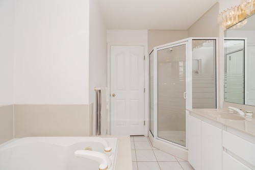 726 56Th Avenue E, Vancouver, BC 