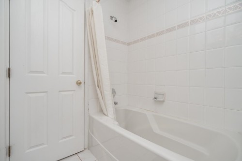 726 56Th Avenue E, Vancouver, BC 