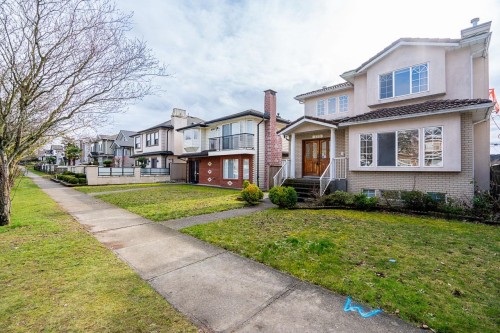 726 56Th Avenue E, Vancouver, BC 