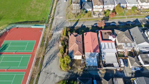 3206 25Th Avenue E, Vancouver, BC 