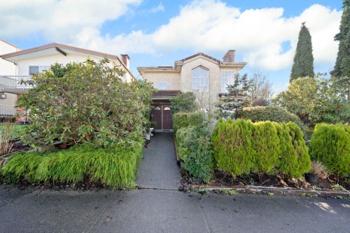 3206 25Th Avenue E, Vancouver, BC 