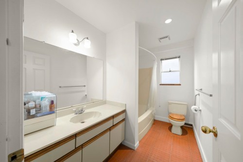 3206 25Th Avenue E, Vancouver, BC 