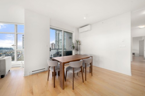 1006-160 13Th Street E, North Vancouver, BC 