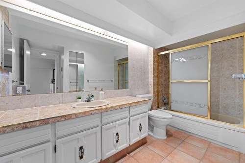 63-2212 Folkestone Way, West Vancouver, BC 