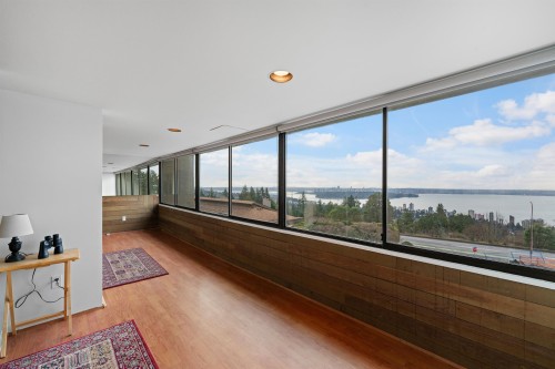 63-2212 Folkestone Way, West Vancouver, BC 