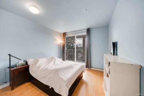 301-7700 Gilbert Road, Richmond, BC 