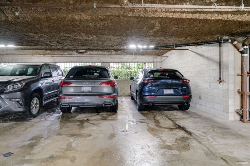 301-7700 Gilbert Road, Richmond, BC 