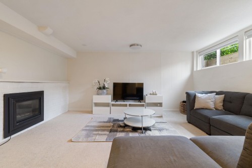 3950 Trenton Place, North Vancouver, BC 