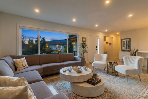 3950 Trenton Place, North Vancouver, BC 