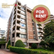 302-1737 Duchess Avenue  West Vancouver, BC V7V 1P8