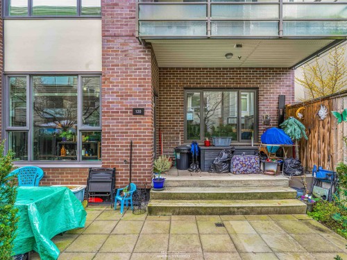 120-5355 Lane Street, Burnaby, BC 