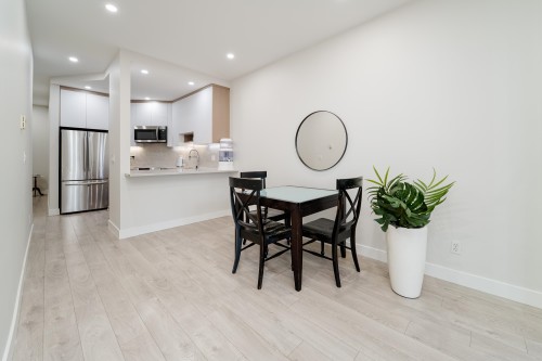 212-1924 Comox Street, Vancouver, BC 