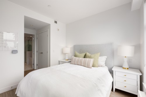 208-707 3Rd Street E, North Vancouver, BC 