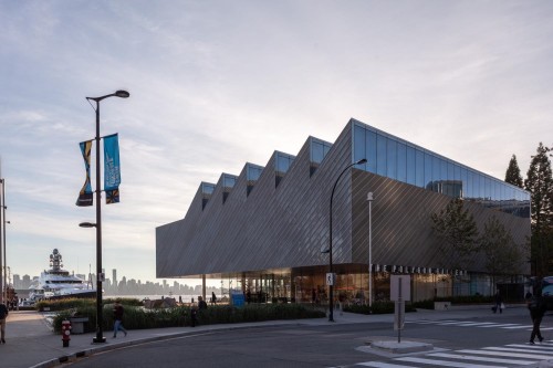 208-707 3Rd Street E, North Vancouver, BC 