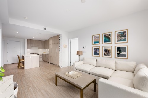 208-707 3Rd Street E, North Vancouver, BC 