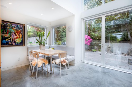 2924 Altamont Crescent, West Vancouver, BC 