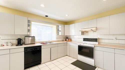 4220 Hall Place, Richmond, BC 