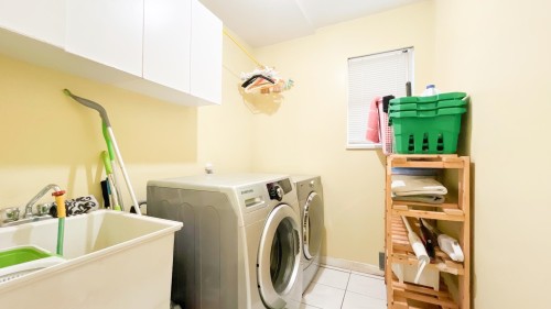 4220 Hall Place, Richmond, BC 