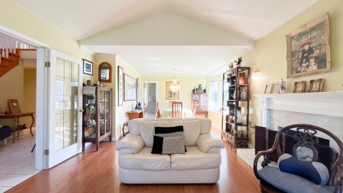 4220 Hall Place, Richmond, BC 