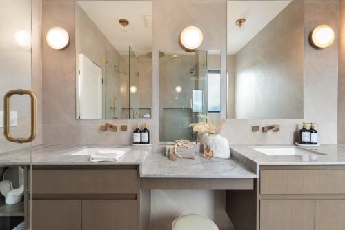 4413 Oxford Street, Burnaby, BC 