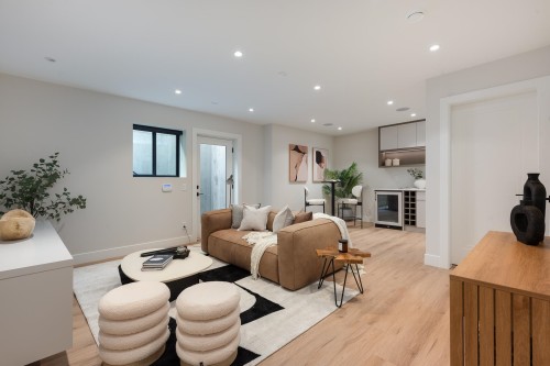 4413 Oxford Street, Burnaby, BC 