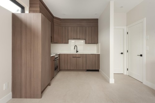 4413 Oxford Street, Burnaby, BC 