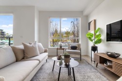 2-533 3rd Street E North Vancouver, BC V7L 1G4