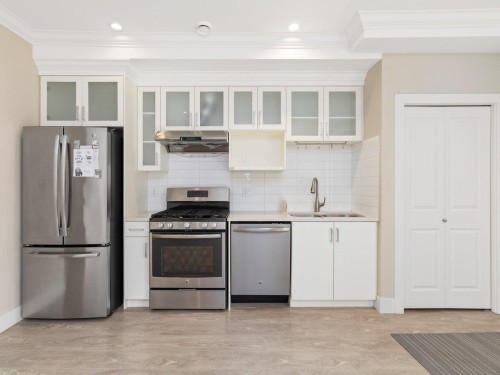 102-4577 Slocan Street, Vancouver, BC 