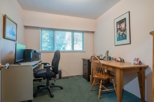 541 Cochrane Avenue, Coquitlam, BC 