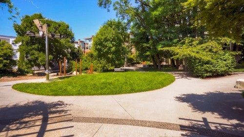 403-139 22Nd Street W, North Vancouver, BC 