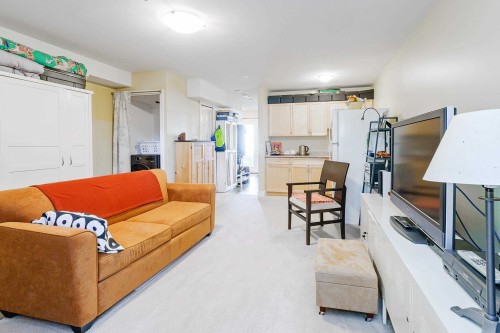 2018 Fraser Avenue, Port Coquitlam, BC 