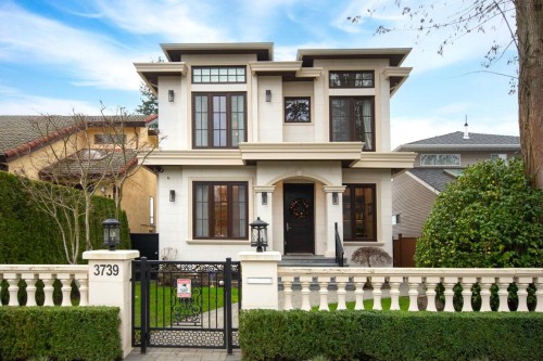 3739 24Th Avenue W, Vancouver, BC 