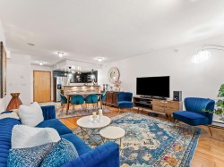 306-1328 Pender Street W Vancouver, BC V6E 4T1