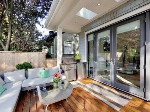 4248 10Th Avenue W, Vancouver, BC 