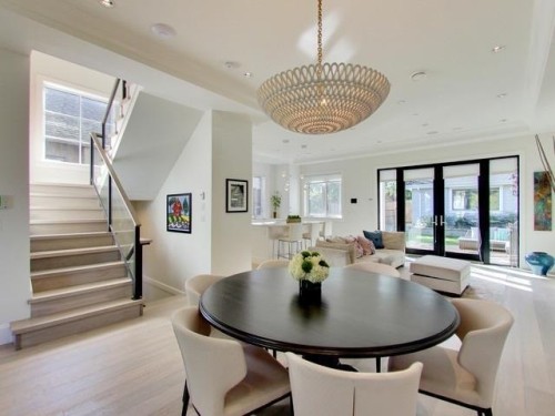 4248 10Th Avenue W, Vancouver, BC 