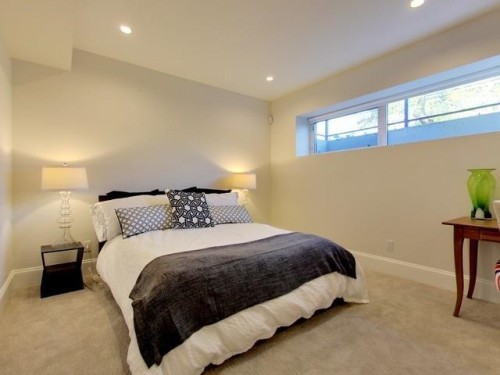 4248 10Th Avenue W, Vancouver, BC 