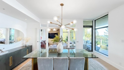 801-3315 Cypress Place, West Vancouver, BC 