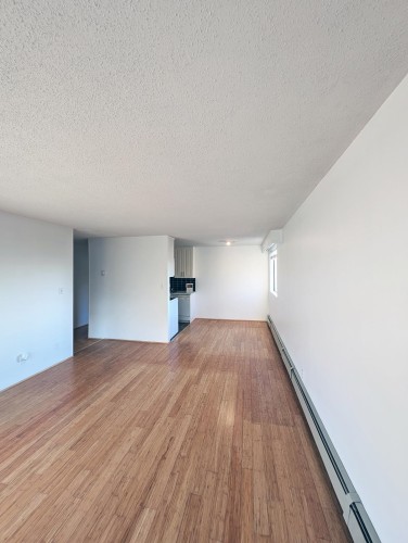 105-275 2Nd Street W, North Vancouver, BC 