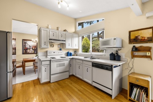 3156 Compass Court, Coquitlam, BC 