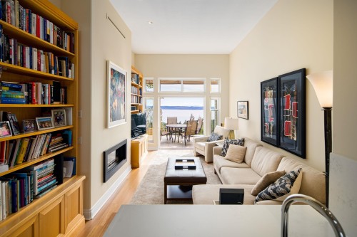 9-5110 Alderfeild Place, West Vancouver, BC 