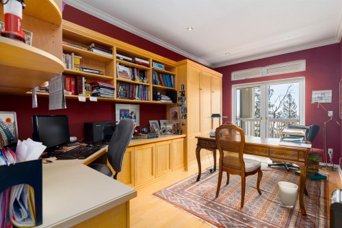 9-5110 Alderfeild Place, West Vancouver, BC 