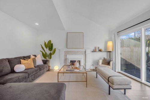 642 Lost Lake Drive, Coquitlam, BC 