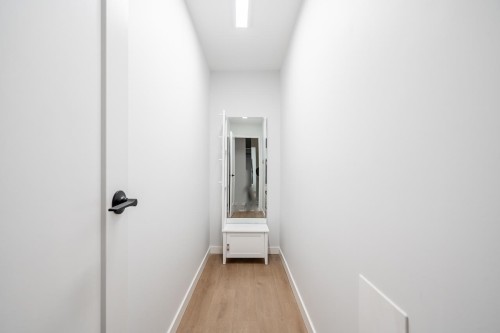 608-2004 Fullerton Avenue, North Vancouver, BC 