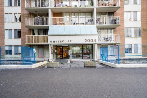 608-2004 Fullerton Avenue, North Vancouver, BC 