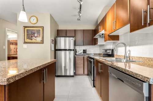 602-1178 Heffley Crescent, Coquitlam, BC 