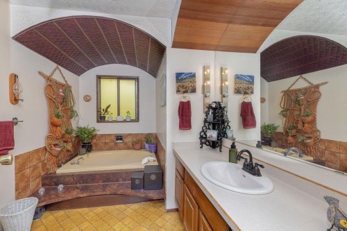 483 Sargent Road, Gibsons, BC 