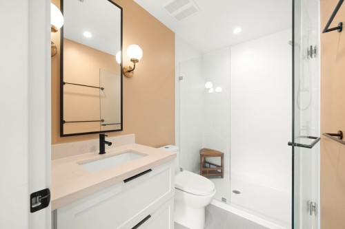 605-3038 St George Street, Port Moody, BC 