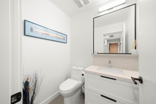 605-3038 St George Street, Port Moody, BC 