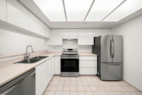 608-1190 Pipeline Road, Coquitlam, BC 